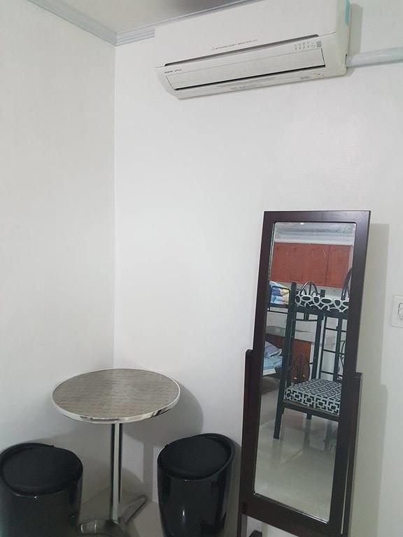 N&J Lopez Lodging House Pasay Dış mekan fotoğraf